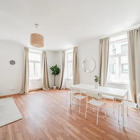 Central Appartment Wien Exterior foto